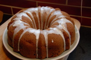 DSC_0011 apple walnut bundt cake