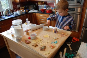 Eli decorating cookies Eli decorating cookies